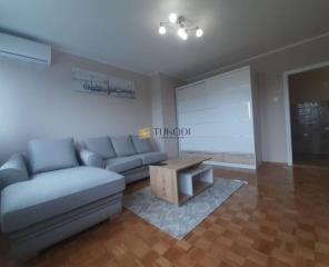 stanovi   Beograd  Fontana i Hala sportova    