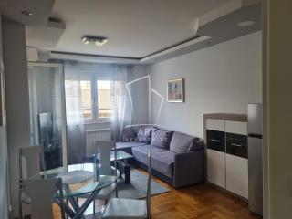 stanovi   Beograd  Đeram    Jedrenska