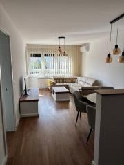 stanovi   Beograd  -    