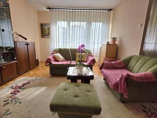 stanovi   Beograd  Žarkovo    Poručnika Spasića i Mašere