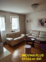 stanovi   Beograd  Banovo brdo    Brdovita