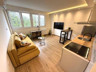 stanovi   Beograd  -    