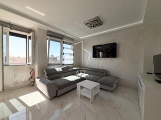 stanovi   Beograd  Zemun Gornji grad    Slavonska