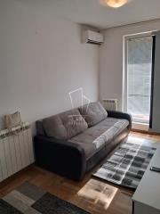 stanovi   Beograd  Karaburma    Mirijevsko Brdo