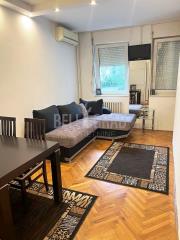 stanovi   Beograd  Novi Beograd Blok 12 (YUBC)    Bulevar Mihajla Pupina