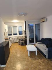 stanovi   Novi Sad  -    