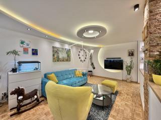 stanovi   Beograd  Mirijevo I II III IV    Koste Nađa