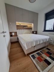 stanovi   Niš  -    