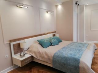 stanovi   Novi Sad  -    