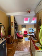 stanovi   Beograd  Skadarlija    Budimska