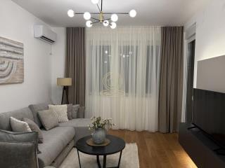 stanovi   Novi Sad  -    