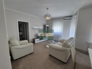 stanovi   Jagodina  -    