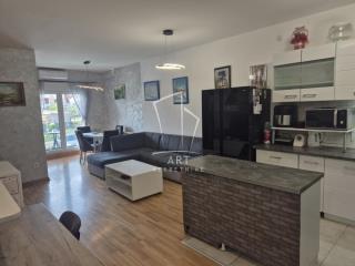 stanovi   Beograd  Zemun centar    Ševina