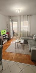 stanovi   Novi Sad  -    