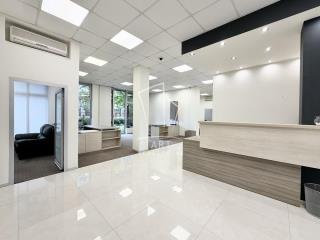 poslovni prostor   Beograd  Blok 28    Bulevar Arsenija Čarnojevića