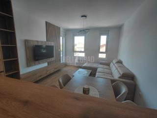 stanovi   Beograd  Zemun polje naselje    Lugarska