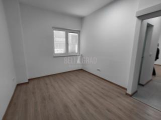 stanovi   Beograd  Vukov spomenik    Kraljice Marije