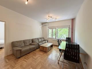 stanovi   Beograd  Paviljoni i Institut za majku i dete    Sremskih odreda