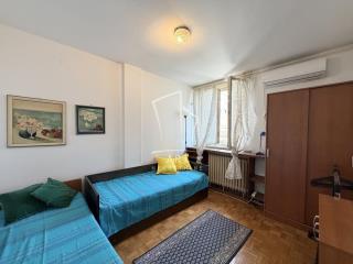 stanovi   Beograd  Hayat (6 Kaplara- savograd)    Bulevar Mihajla Pupina