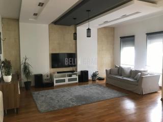 kuće   Beograd  Zemun novi grad    Geteova