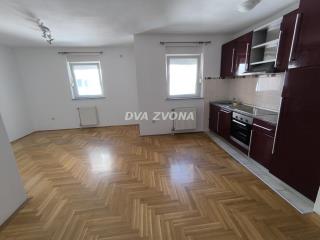 stanovi   Novi Sad  -    