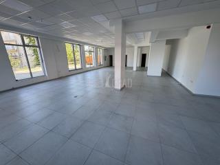 poslovni prostor   Beograd  Žarkovo    Riste Marjanovića