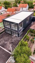 poslovna zgrada   SREMSKI OKRUG  Centar    Novosadska