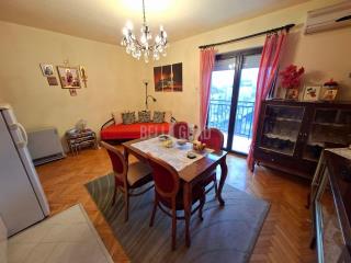 stanovi   Beograd  Kneževac    Kneževačka