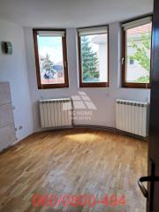 poslovni prostor   Beograd  Pašino i Lekino brdo    Mijačka
