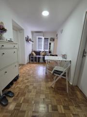 stanovi   Beograd  Stari Grad lokacija    Dečanska