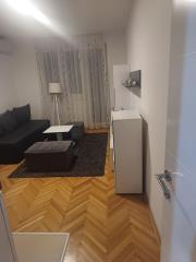 stanovi   Beograd  Karaburma    Mirijevski bulevar