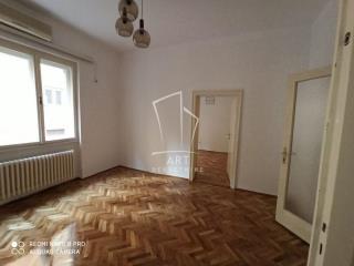 stanovi   Beograd  Skadarlija    Skadarska