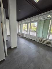 lokal i skladišta   Beograd  Novi Beograd Blok 32 (Crkva sv. Dimitrija)    Omladinskih brigada