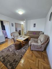 stanovi   Kragujevac  -    