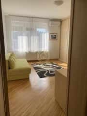 stanovi   Beograd  Tašmajdan    Ilije Garašanina