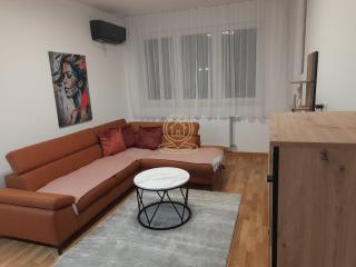 stanovi   Novi Sad  -    Bozidara Adzije