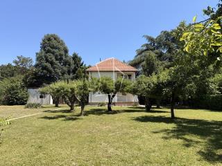 kuće   Beograd  Šuplja stena    