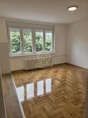stanovi   Novi Sad  -    