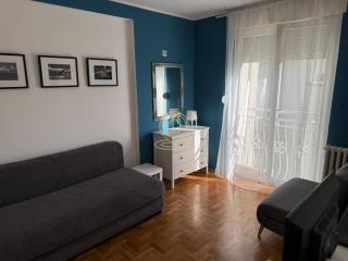 stanovi   Novi Sad  -    