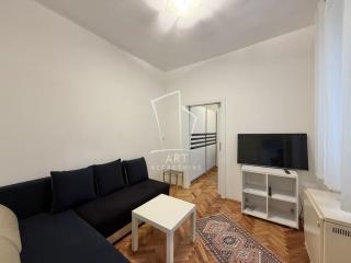 stanovi   Beograd  Skadarlija    Venizelosova