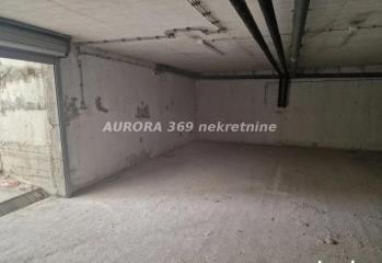 garaža   Novi Sad  -    