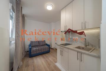 stanovi   Beograd  Banovo brdo    Kirovljeva