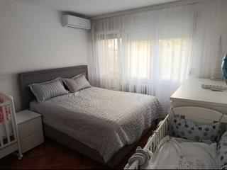 stanovi   Niš  -    
