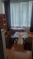 stanovi   Beograd  Konjarnik    Ustanička