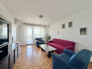 stanovi   Beograd  Banovo brdo    Nikolaja Gogolja
