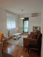 stanovi   Beograd  Savski blokovi (44 45 70 70a)    