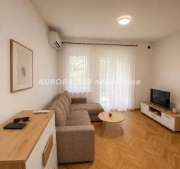 stanovi   Novi Sad  -    
