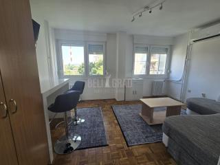 stanovi   Beograd  Dorćol gornji    Mike Alasa