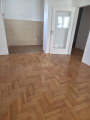 stanovi   Niš  -    