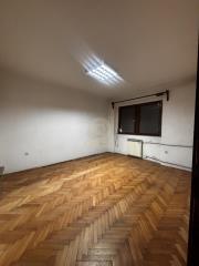 stanovi   Niš  -    